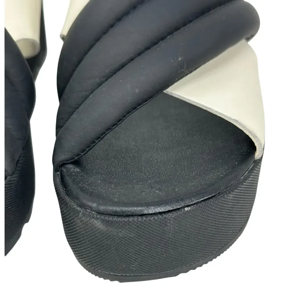 Sorel Cameron Flatform Puff Sandal Platform Slide  Black & White Leather
